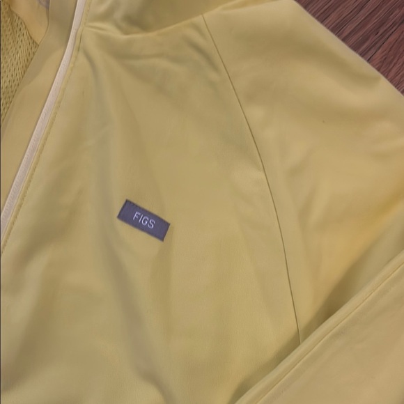 BRIGHT YELLOW Figs Jacket - Picture 3 of 5